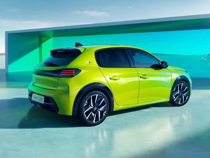 peugeot 208 restylee 2023 2